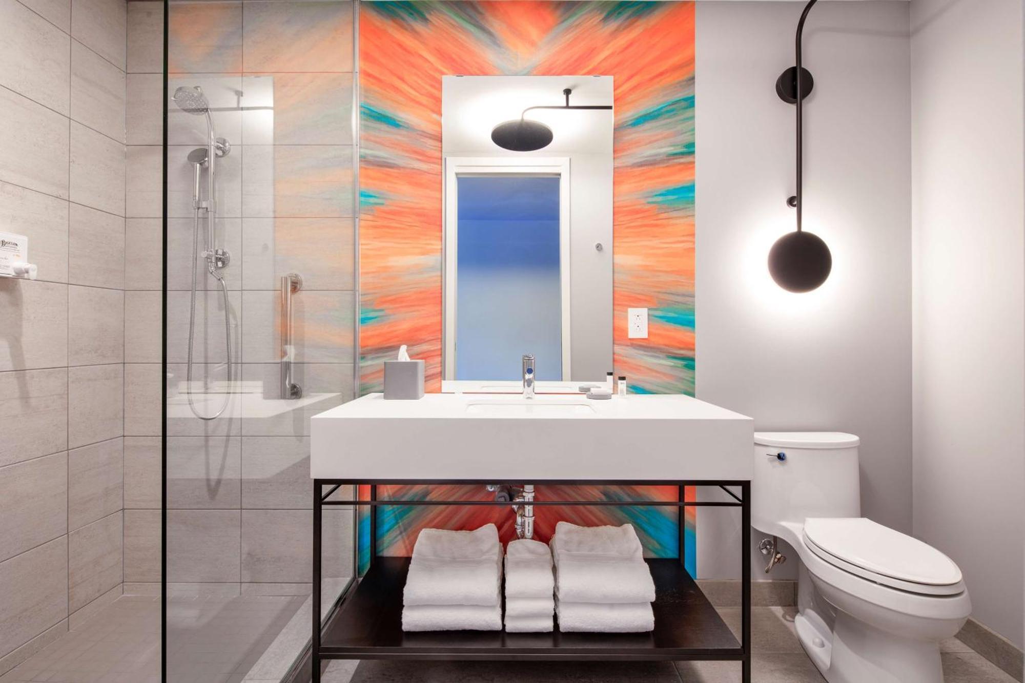 Canvas Moncton, Tapestry Collection By Hilton Eksteriør bilde